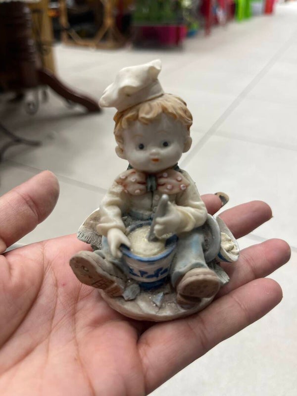 Figurines-Decor***