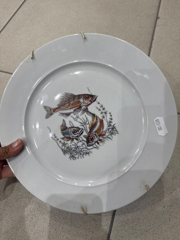 Hanging porcelain fish plate-Decor***