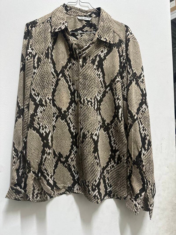Piaza Italia medium blouse- women clothes ***
