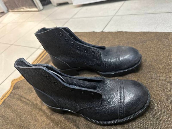 Men’s leather shoes size 6- Shoes ***
