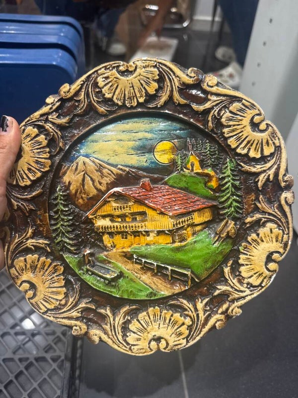 Wooden wall plaque-Decor***