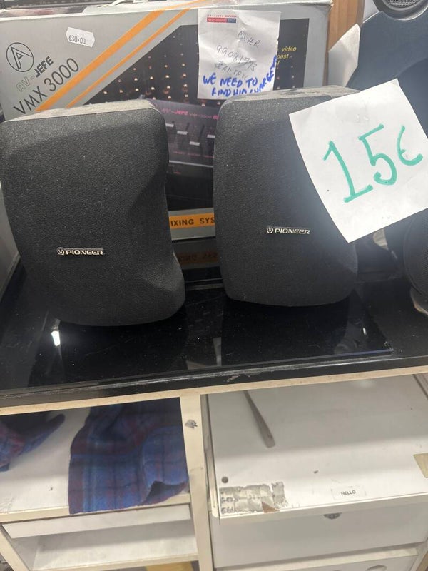 Pioneer Speakers - electric*