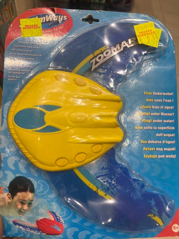 Zoomaray- Toys ***