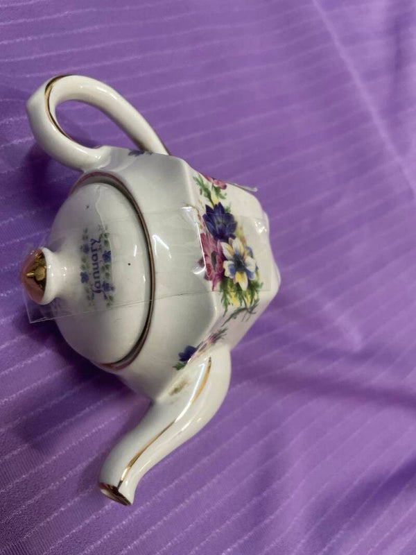 Sadler Mini Teapot - Collectibles