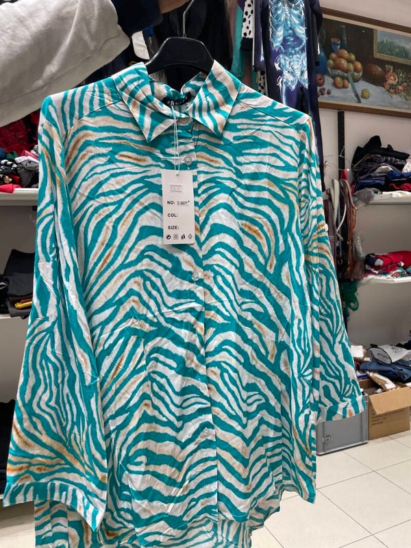 Women Shirt - New - Size M