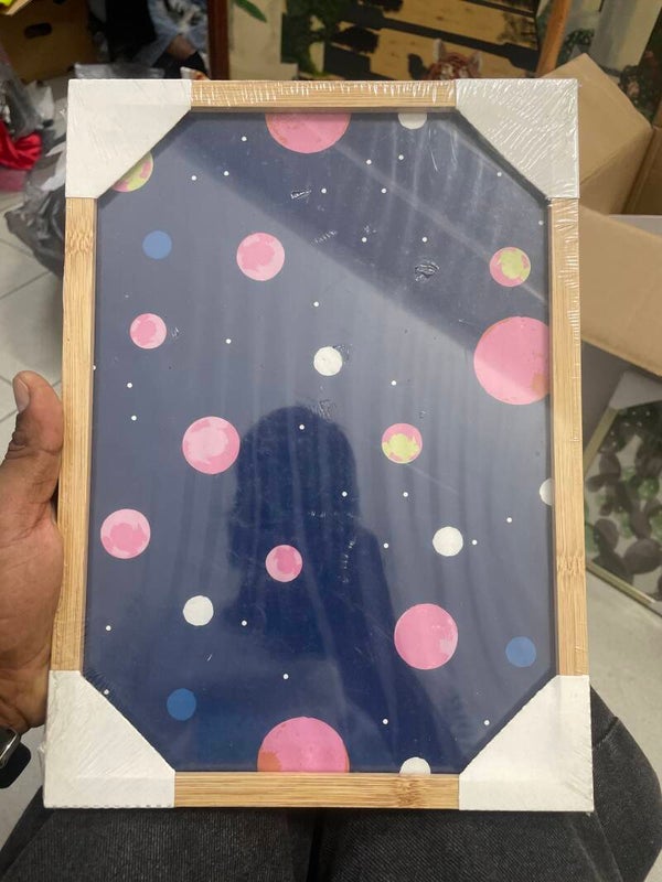 Photo frame-frame***