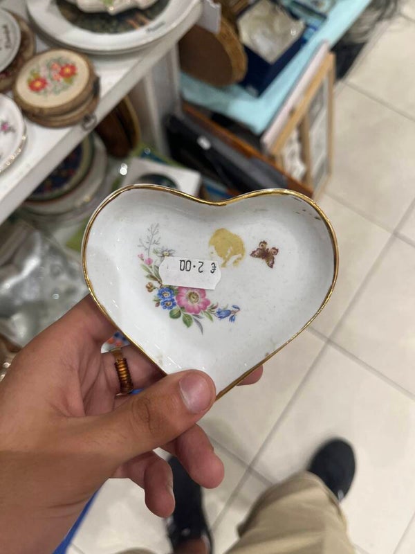 heart-shaped porcelain trinket dish - decor*