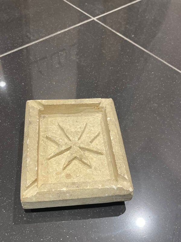 Maltese Limestone Astray- Crafts ***