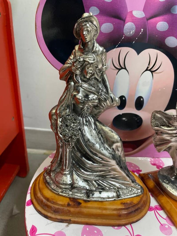 Figurines-Decor***