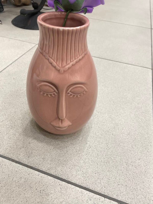 Flower Vase -Decor ***