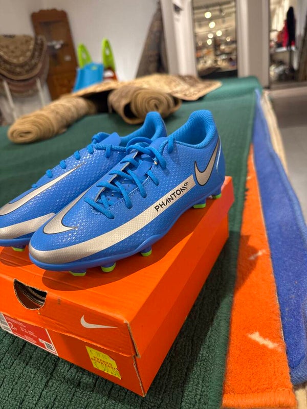 Men Nike Football Boots - Size 33.5