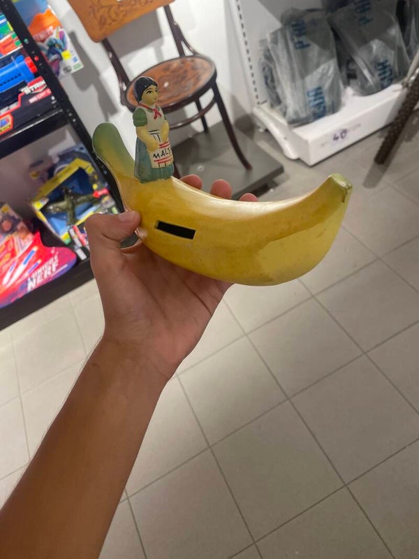 Malta banana money box Souvenir - Collectibles*