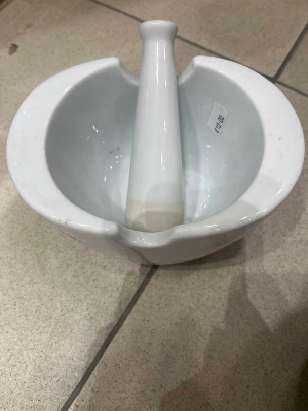 mortar and pestle- Supplies ***