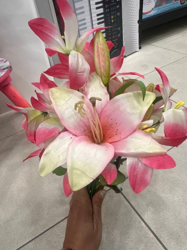 Artificial Flowers-Decor***