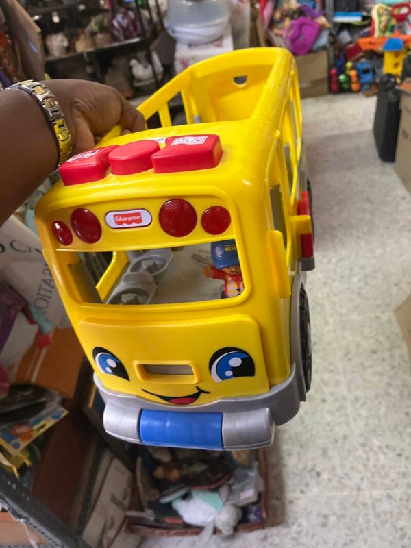 *School Bus- Toys***