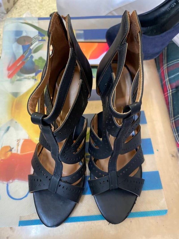 Women Boots - Brand New - Size 37