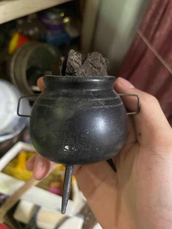 PLASTIC POT ~DECOR ~**