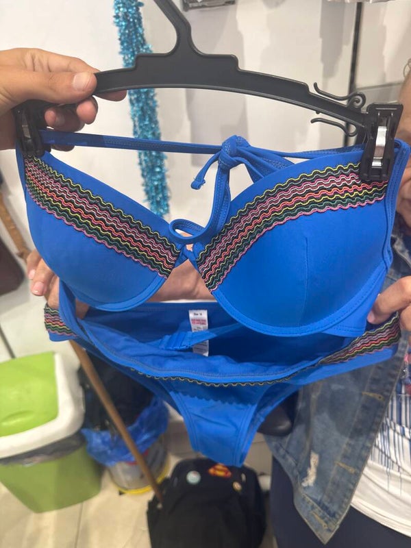 Women Bikini - Size 10