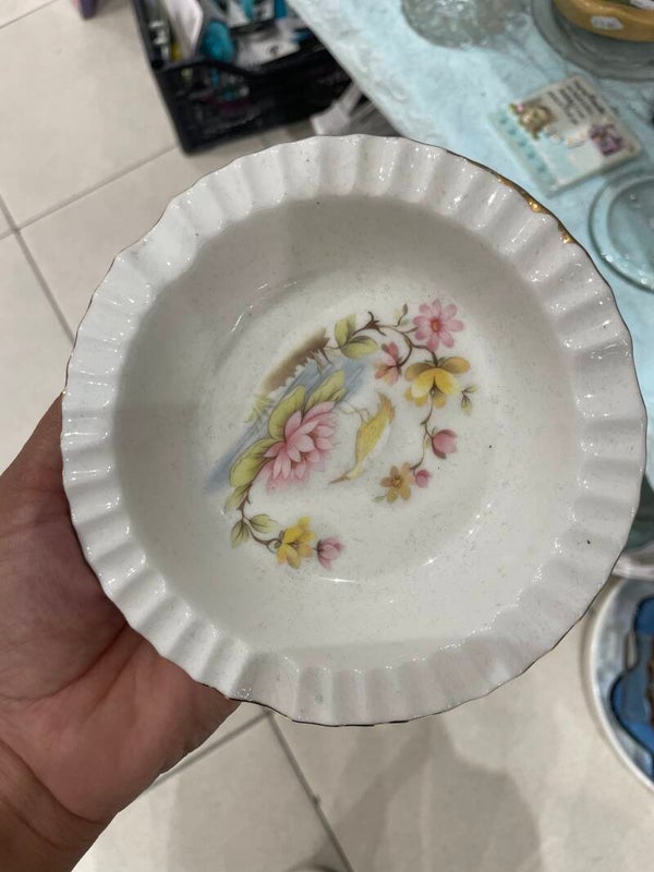 Ashtray-Supplies*