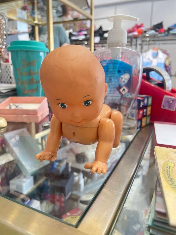 Vintage Crawling Baby Doll -Vintage***