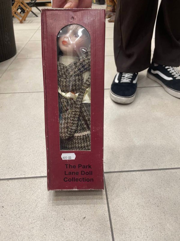 The park lane Doll collection doll - Collectibles*