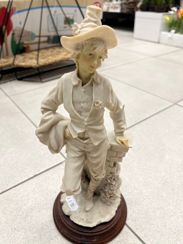 Farm Boy in Resin - Figurines