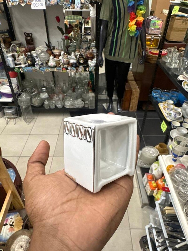 Candle Holder - Candle **