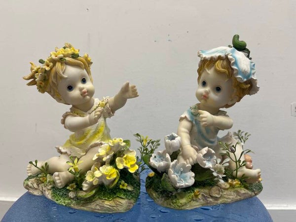 Resin flower child figurine- Figurines ***
