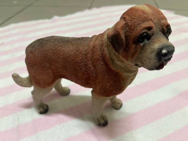 Saint Bernard puppy- Figurines ***