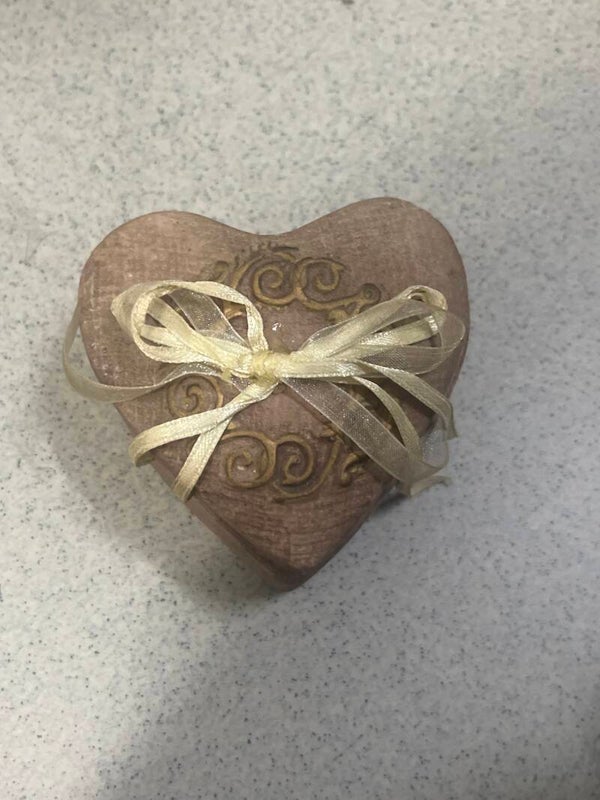 heart-shaped Ring box - decor*