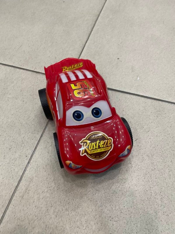 Cars Lighting McQueen - Toys