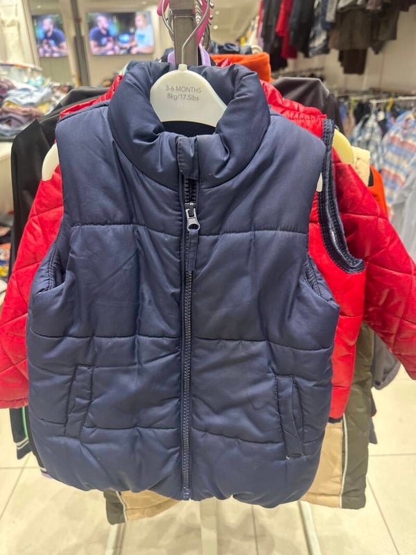 Boy’s Sleeveless Jacket -Size 3-4 Years***