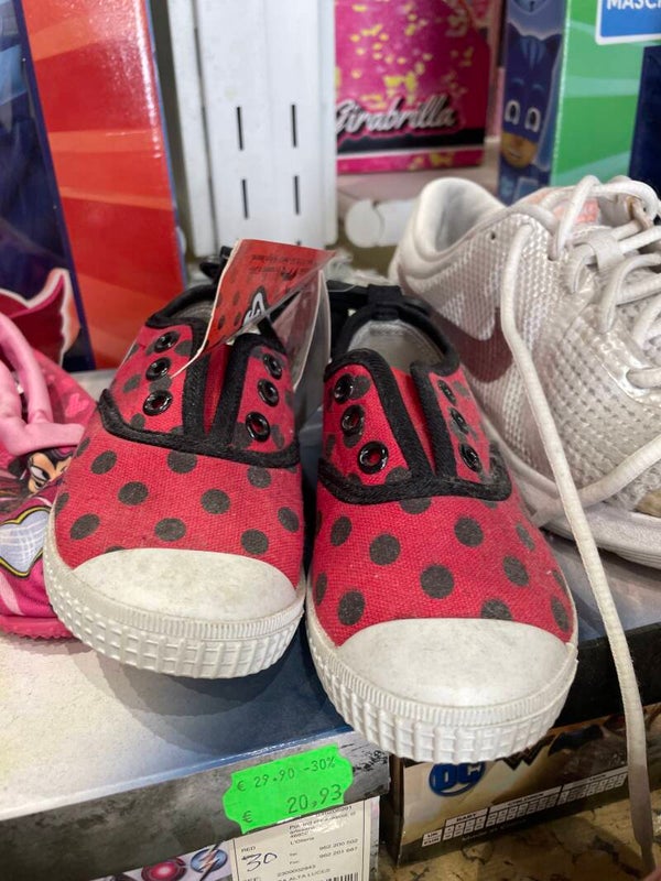 Girls Shoes - New - Size 25