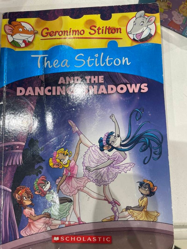 Thea Stilton and the dancing shadows - book*