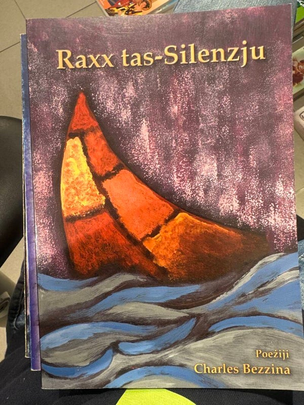 Raxx Tas-Silenzju - Book ****