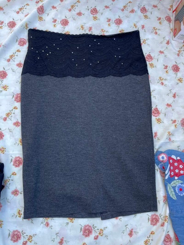 Women Skirt -Size XL***