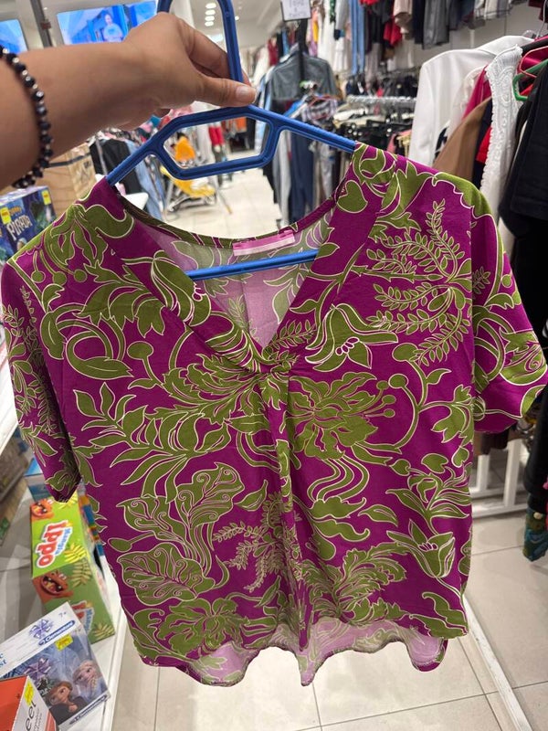 Women T-Shirt-Size:L***