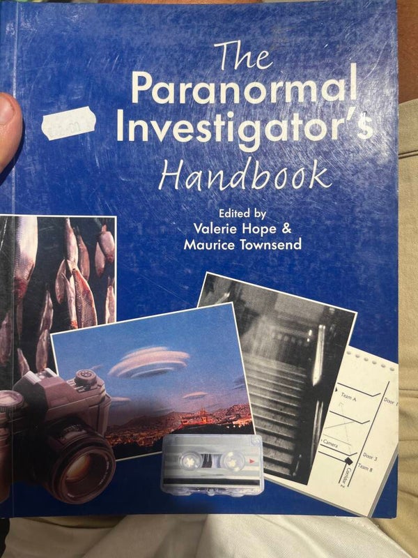 The Paranormal Investigators Handbook - Books*