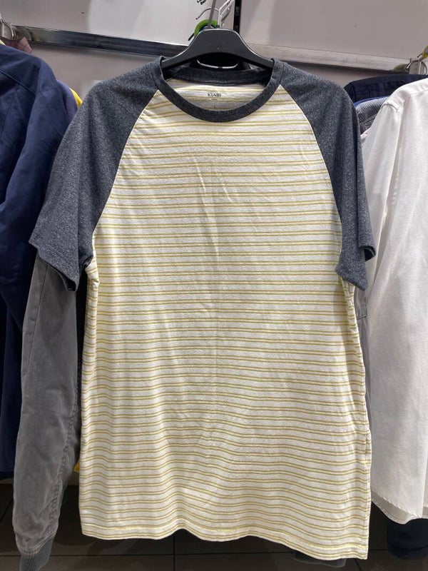 Men T-Shirt - Size L