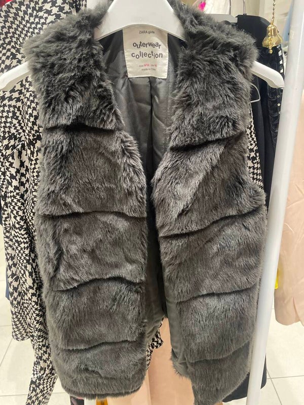 Girls Zara Fur Vest Jacket - Size 9/10 Years