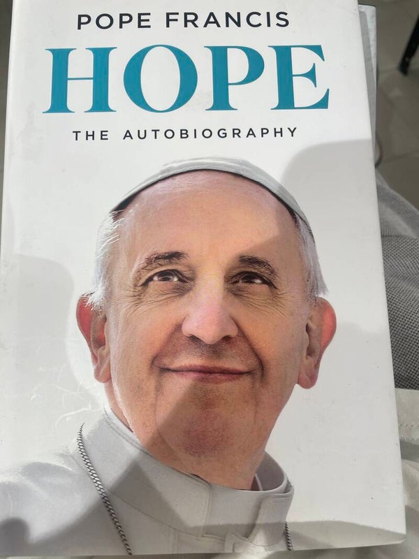 Pope Francis - Hope The Autobiography - Books