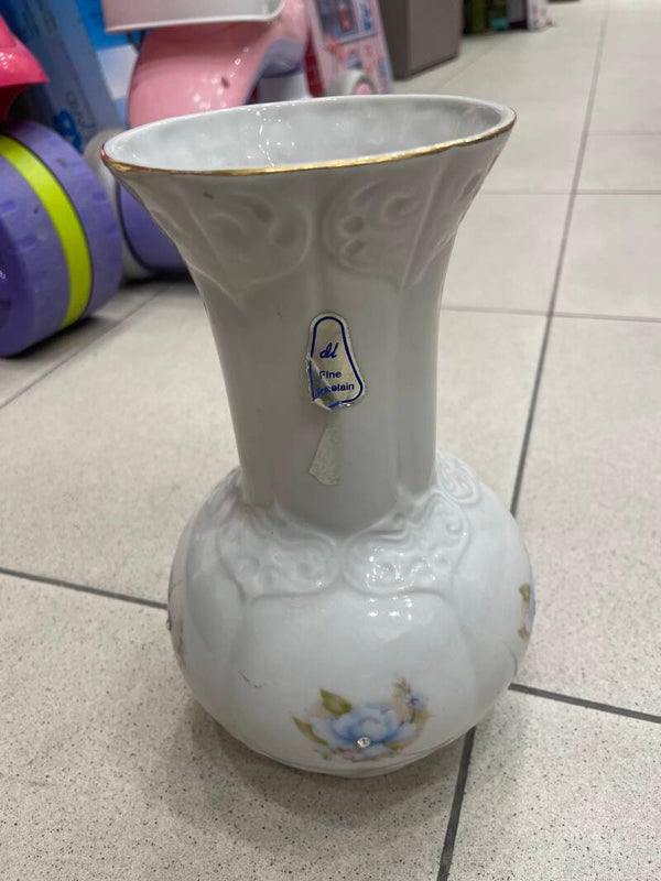 Romanian Porcelain Vase - Decor