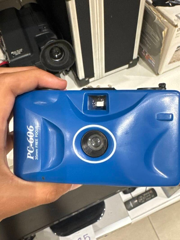 PC 606 Camera - Collectibles*