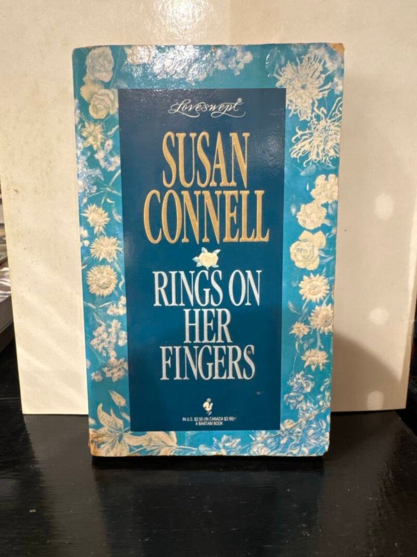 Rings On Her Fingers - Susan Connell - Books*