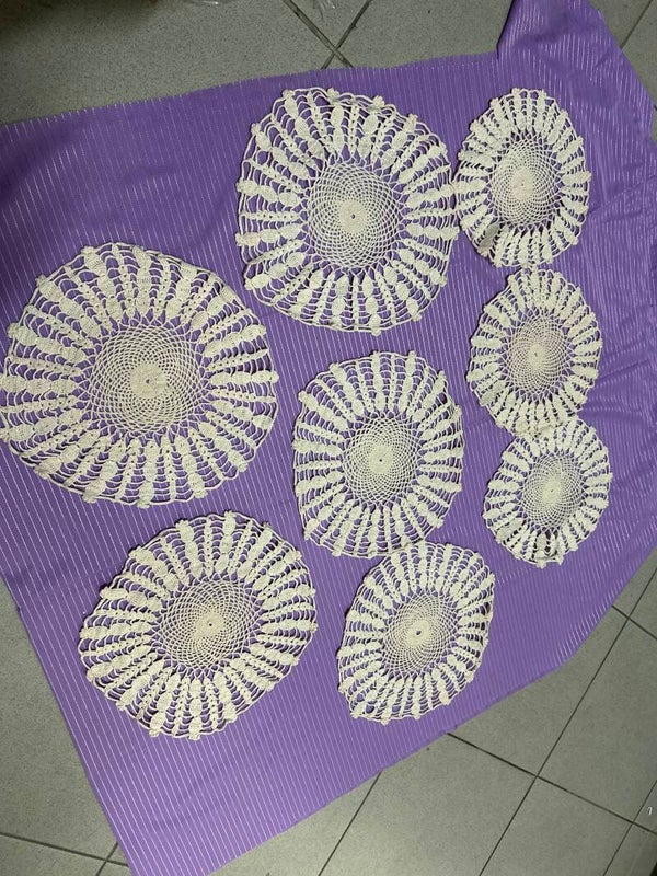 floral crochet doilies 8pcs- Supplies ***