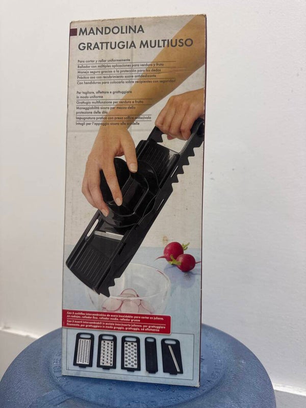 Mandoline slicer & grater set- Supplies ***