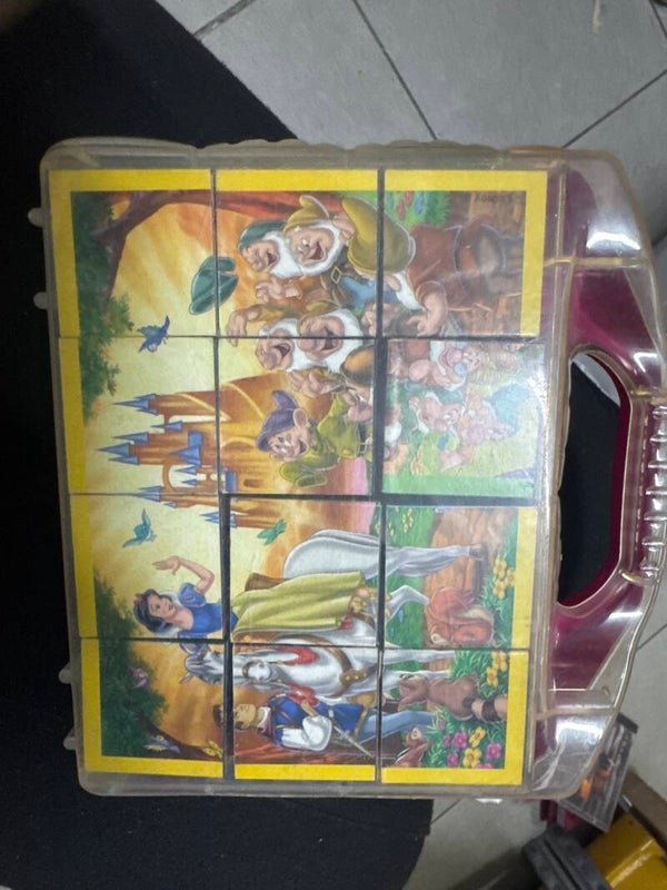 Disney Snow White Cube Puzzle Set - Games