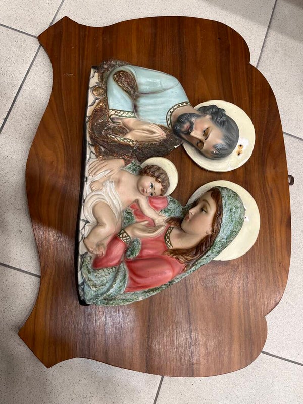 Religious wall plaque- Religious ***