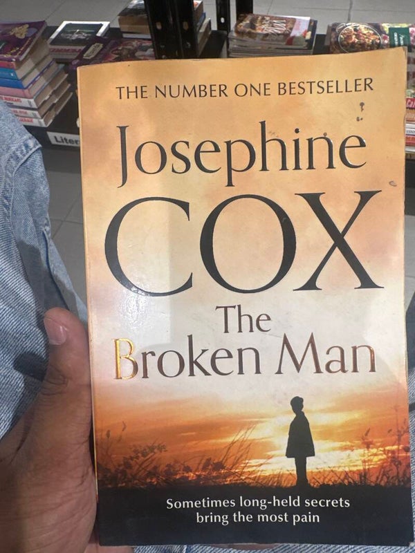 The Broken Man - Books ****
