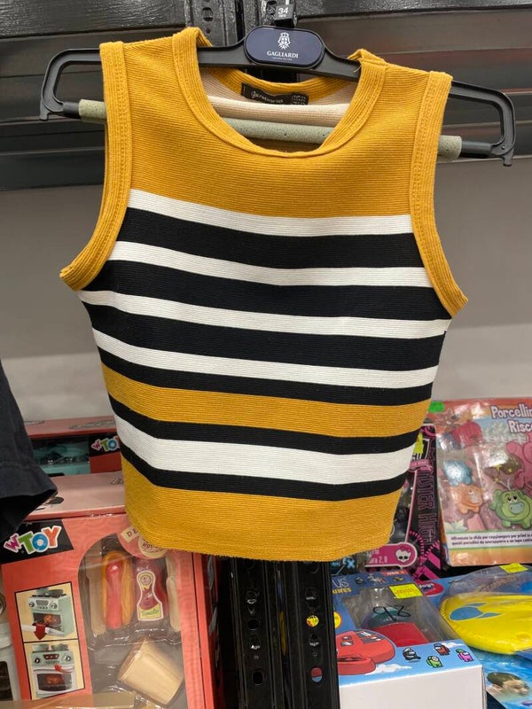 Women or Men Crop Top - Size XS